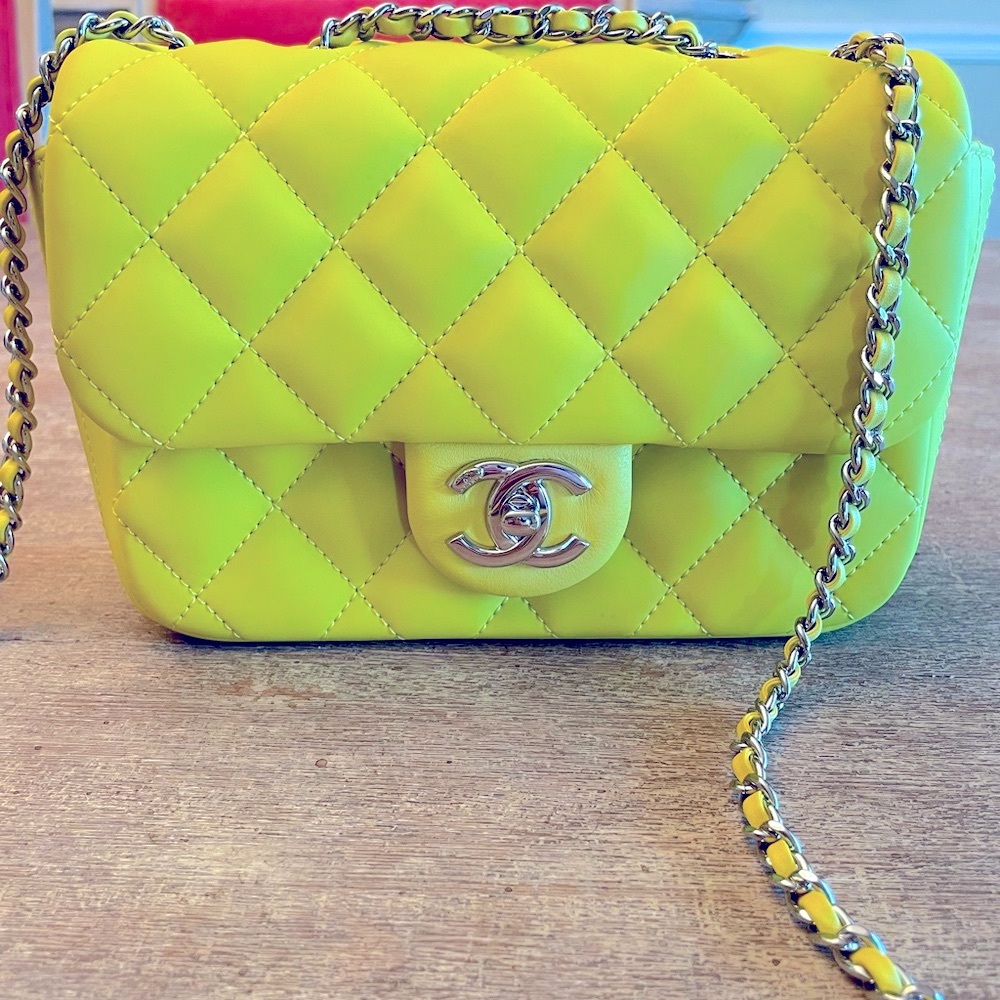 Authentic CHANEL flapbag
